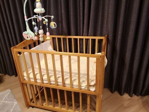 ベビーベッド(ミニサイズ)+ベッドメリー | ptpnix.co.id