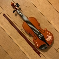 ハローキティのおもちゃバイオリン