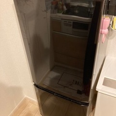 冷蔵庫 黒