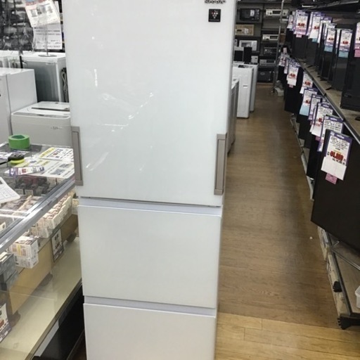 #A-9【ご来店頂ける方限定】SHARPの3ドア冷凍冷蔵庫です