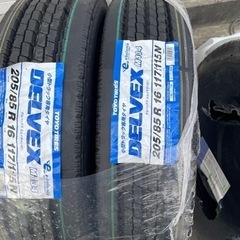 新品タイヤ　205/85R16