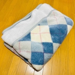 京都西川　二枚重ね毛布