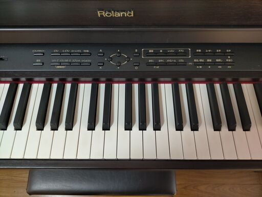 Roland ]ピアノ (引き取り手探してます) | monsterdog.com.br