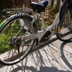 ２６インチ　パナソニックVIVINX　電動自転車　