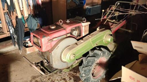 三菱スズエＣ型耕運機　耕うん機　レトロ　古いディーゼル