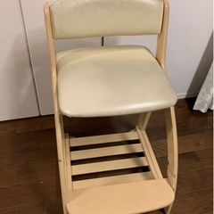 【ネット決済】コイズミファブリック　学習椅子
