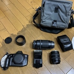 フィルムカメラ　Canon イオス650　1987年製