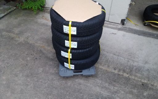工賃込み！廃棄処分込みです。ヨコハマ サマータイヤ155/65R13