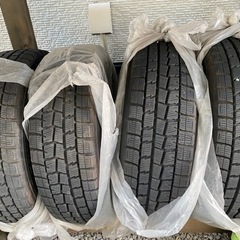 GUCCI グッチ 1800L スクエアフェイス 腕時計 GP-14インチ　アルミホイール付きスタッドレス