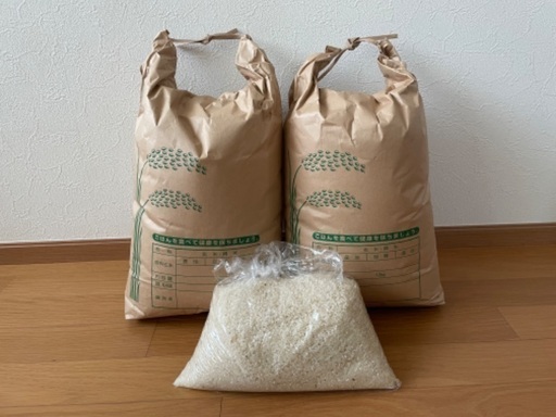 令和4年新米・富山県産 コシヒカリ玄米20kg+白米(精米済)2.5kg 令和4年新米・富山県産 コシヒカリ玄米20kg+白米(精米済)2.5kg