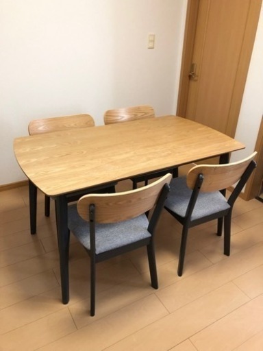 【決まりました】《東京転勤のため1月限定出品、破格！》ダイニングテーブル・椅子(4脚)セット