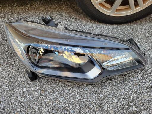 フィット 右ヘッドライト w2-worldbuffet.co.uk