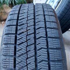 スタッドレス ブリヂストンVRX2  195/60R15 　マルチPCD100/114.3　５穴アルミ付き