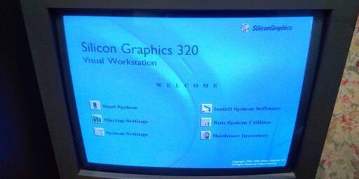 【ジャンク品】シリコグラフィクス！Silicon Graphics320j！中古パソコン！