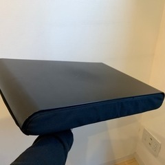 IKEA ラップトップテーブル(膝上テーブル)