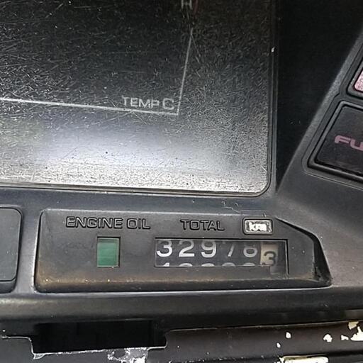 90174863_2
