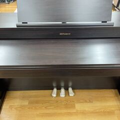 中古電子ピアノ入荷情報　ROLAND HP603　2016年製