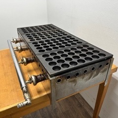 業務用　たこ焼き器　２８穴　４連　都市ガス用　屋台　店舗　W７８０ｘＤ４５０ｘＨ２０ｍｍ 業務用 たこ焼き器 28穴 4連 都市ガス用 屋台 店舗