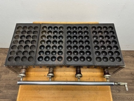 業務用 たこ焼き機 4連 28穴鉄板4枚セット AKS 業務用 たこ焼き器 4丁掛 [28穴x4連] : MDS01 【業務用