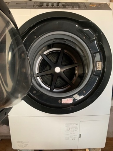 Panasonic ドラム式電気洗濯乾燥機　NA-VX3300L 12日以降希望