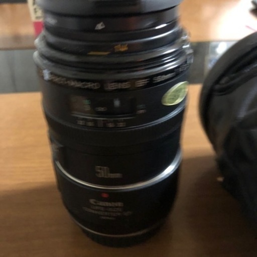 キャノン　compact macro lens ef50mm