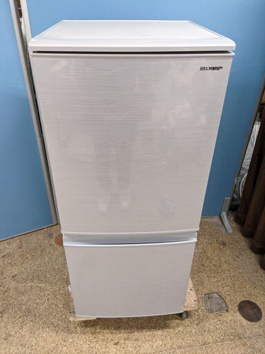 2019年製 SHARP ノンフロン冷凍冷蔵庫 137L SJ-D14E-S 2ドア どっちもつけかえドア