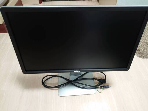 パソコン一式　corei7 SSD234GB