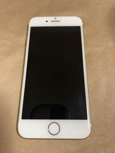 iPhone7 128g docomo SIMロック解除済