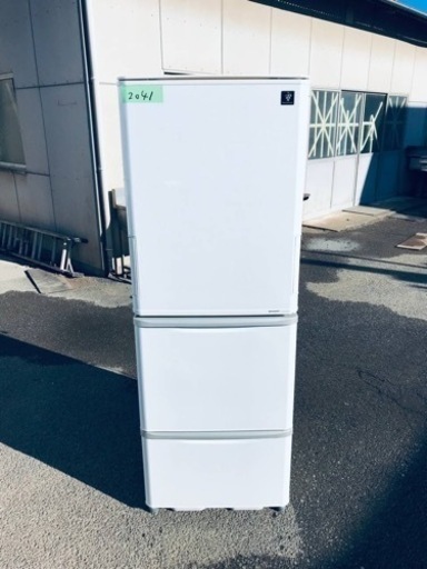 2041番 シャープ✨冷凍冷蔵庫✨SJ-PW35X-W‼️