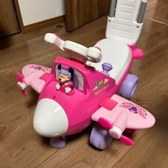 ディズニー　ミニーちゃん　室内　車　乗り物