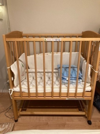 ミニベビーベッド スリーピー 折り畳み - ベビー用品 