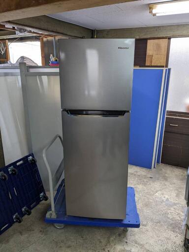 大きめ2020年Hisense製超高年式美品冷蔵庫