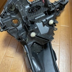 プリウス5.0前期ヘッドライト(左右セット)