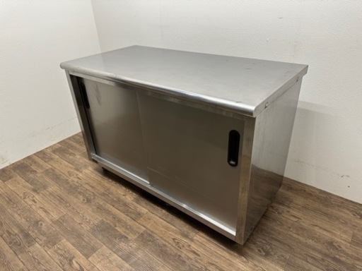 業務用 ステンレス 扉付き作業台 W1200xD600xH800mm 厨房 業務用 ステンレス 扉付き作業台 W1200xD600xH800mm 厨房