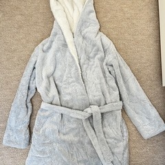 【取引中】ニトリ　Nウォーム　着る毛布　クッション