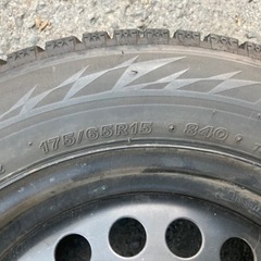 スタッドレスタイヤ　ホイールセット VRX2 175/65r15