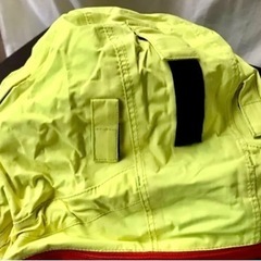 売り切れました、ありがとうございました‼️ ヘリーハンセン　ジャケット　　XL