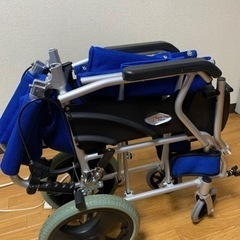 介護用車椅子 非自走 コンパクト型 ブルー アルミ製 ケアテック...