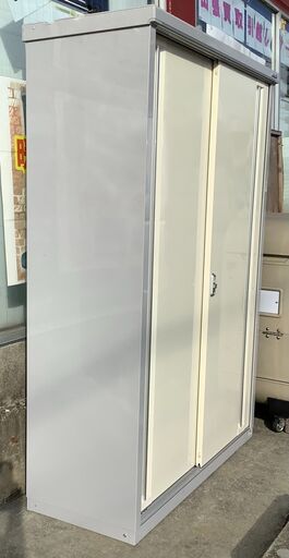 INABA イナバ物置 縦型 シンプリー MJX135E カギ付【ユーズドユーズ名古屋天白店】J2323