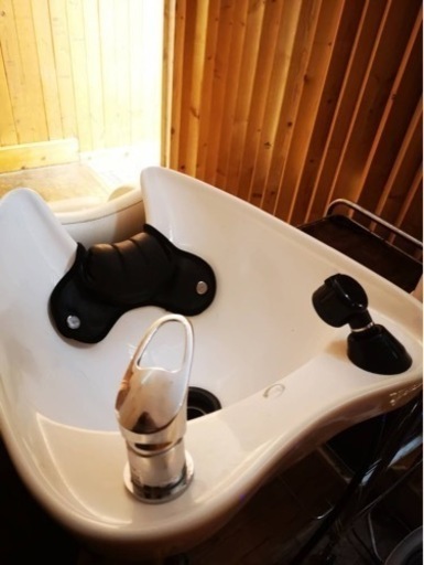 ビューティーガレージリアシャンプー台オオヒロ高級ネックパッド付き