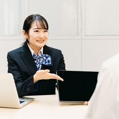 未経験者大歓迎！！携帯ショップの受付案内スタッフ