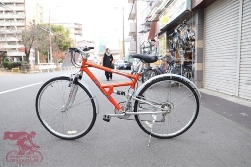 カッコいいスポーツ車ーオレンジ