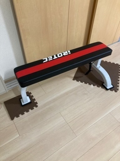 トレーニングベンチ