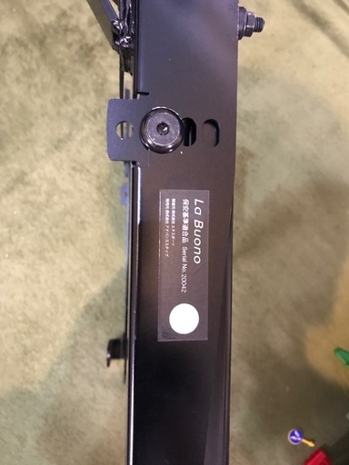 アバルト595 フィアット500シートレール　右　レカロ