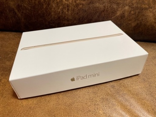 商談中【美品】iPad mini3 Wi-Fi Cellular 16GB Gold 充電器付き