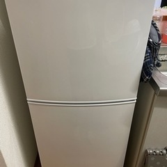 冷蔵庫　一人暮らし用　u-ing 2018年式　140L