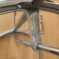 年末断捨離　カッシーナixc★クラシコン★アイリーングレイ★名作★モダン★アジャスタブルテーブル★サイドテーブル