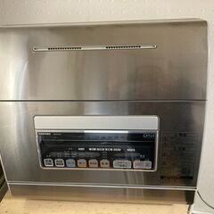 【ネット決済・配送可】東芝スリム食器洗い乾燥機（6人用）DWS-...