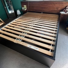 【ネット決済】IKEA イケア　ベッドフレーム　クイーンサイズ