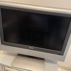 液晶カラーテレビ　TOSHIBA